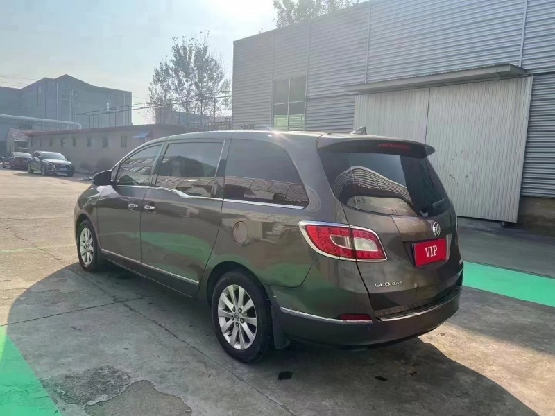 临沂12年别克GL88