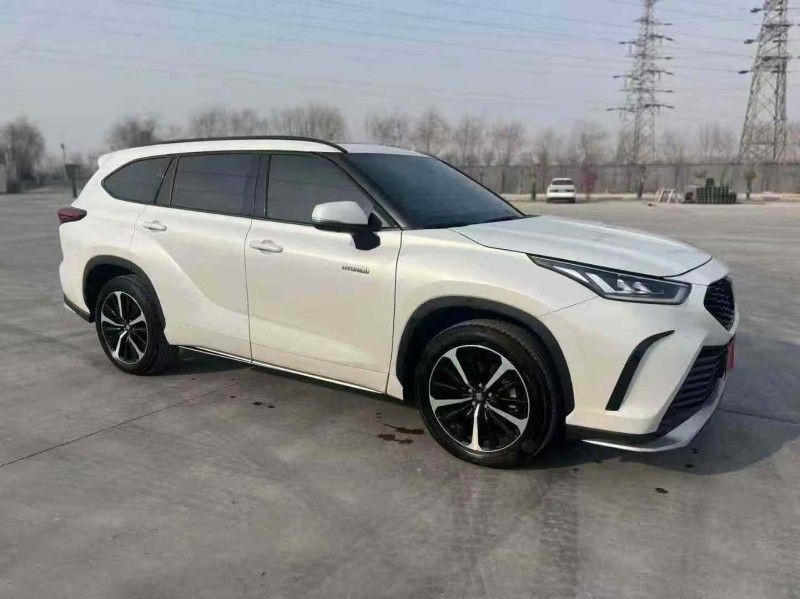 淄博24年豐田皇冠2