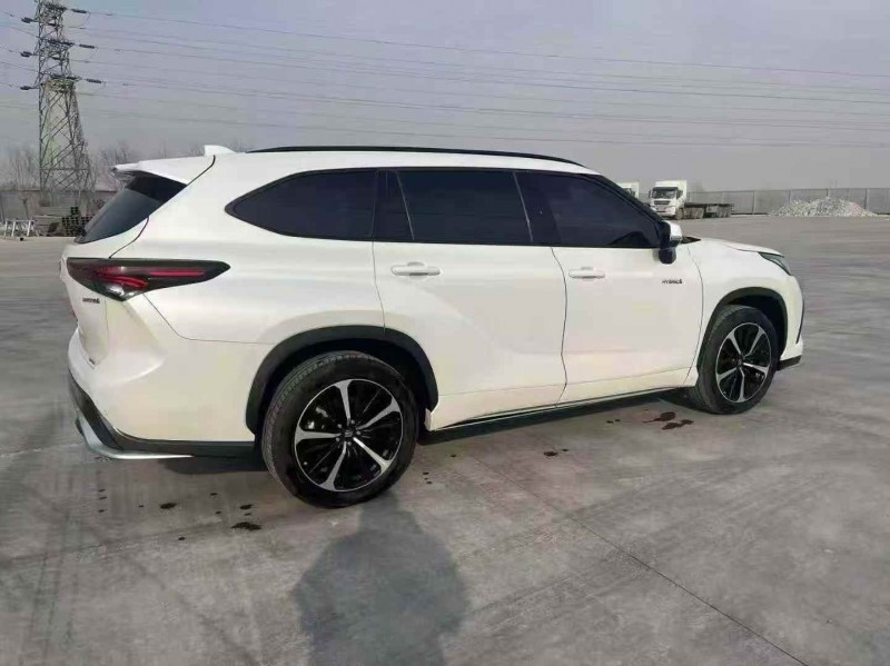 淄博24年豐田皇冠6