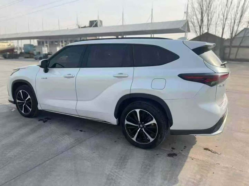 淄博24年豐田皇冠7