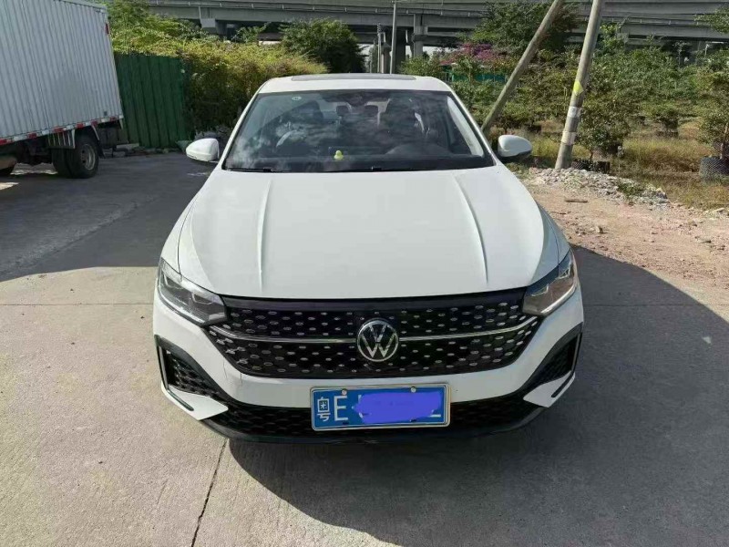 中山25年大众朗逸1