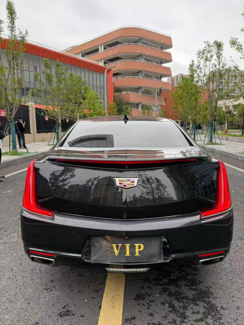 成都19年凯迪拉克ATS-L4