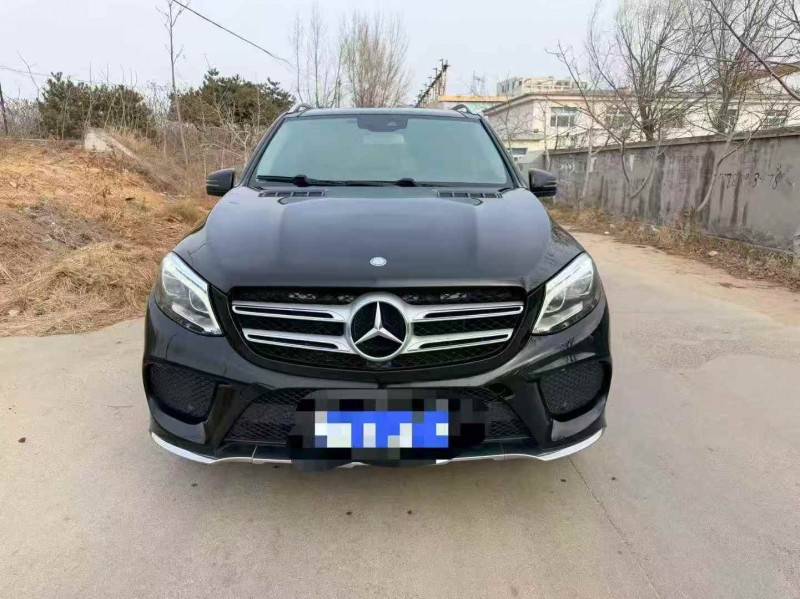 东营17年奔驰GLE1