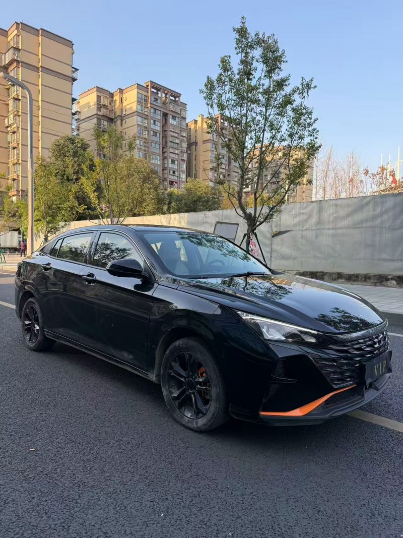 成都23年东风奕炫2