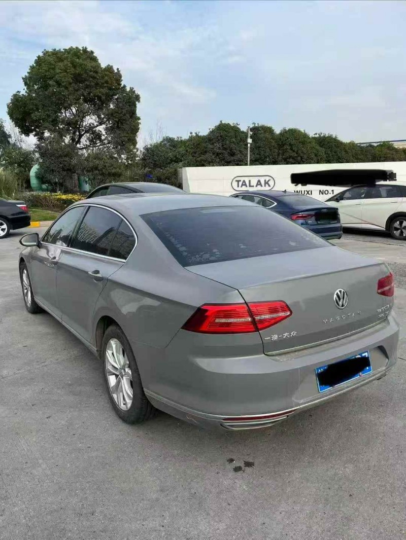 连云港16年大众迈腾7