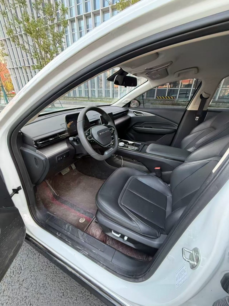 成都24年五菱汽车星光7