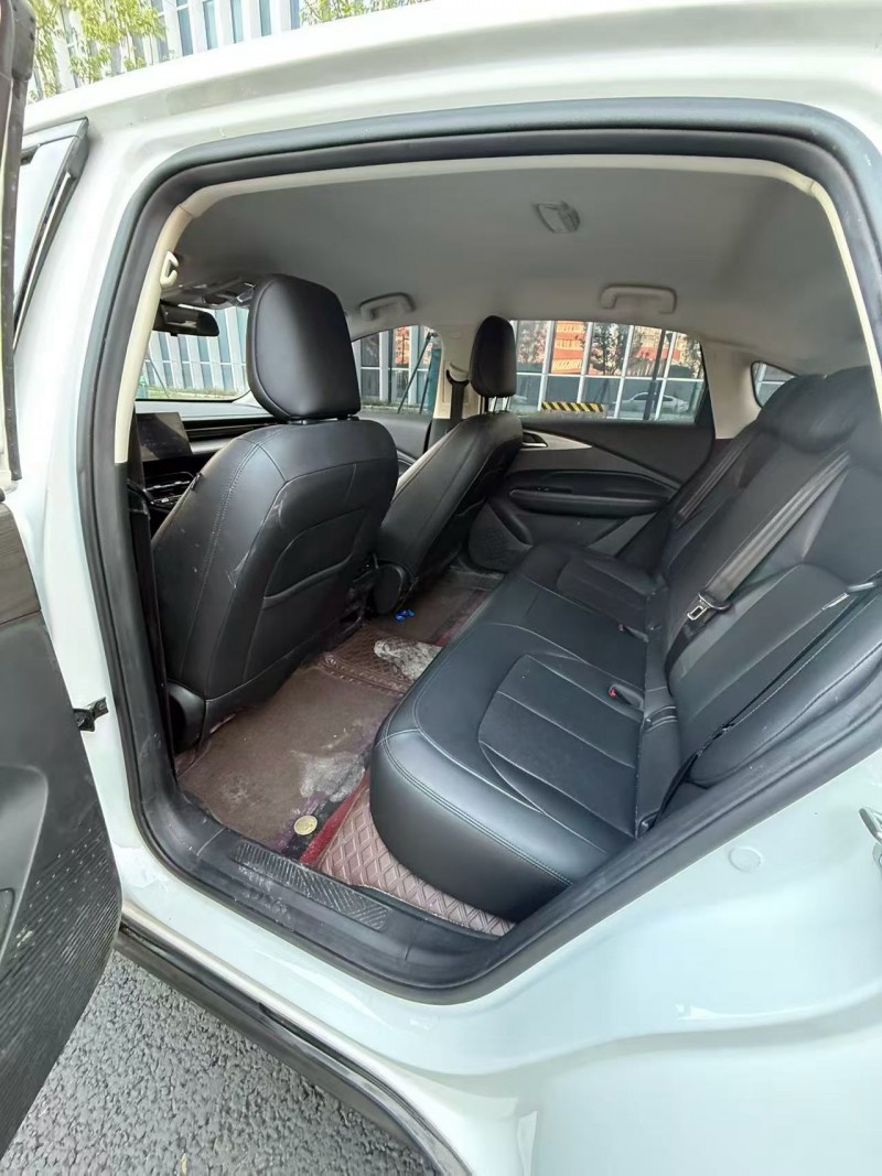 成都24年五菱汽车星光9