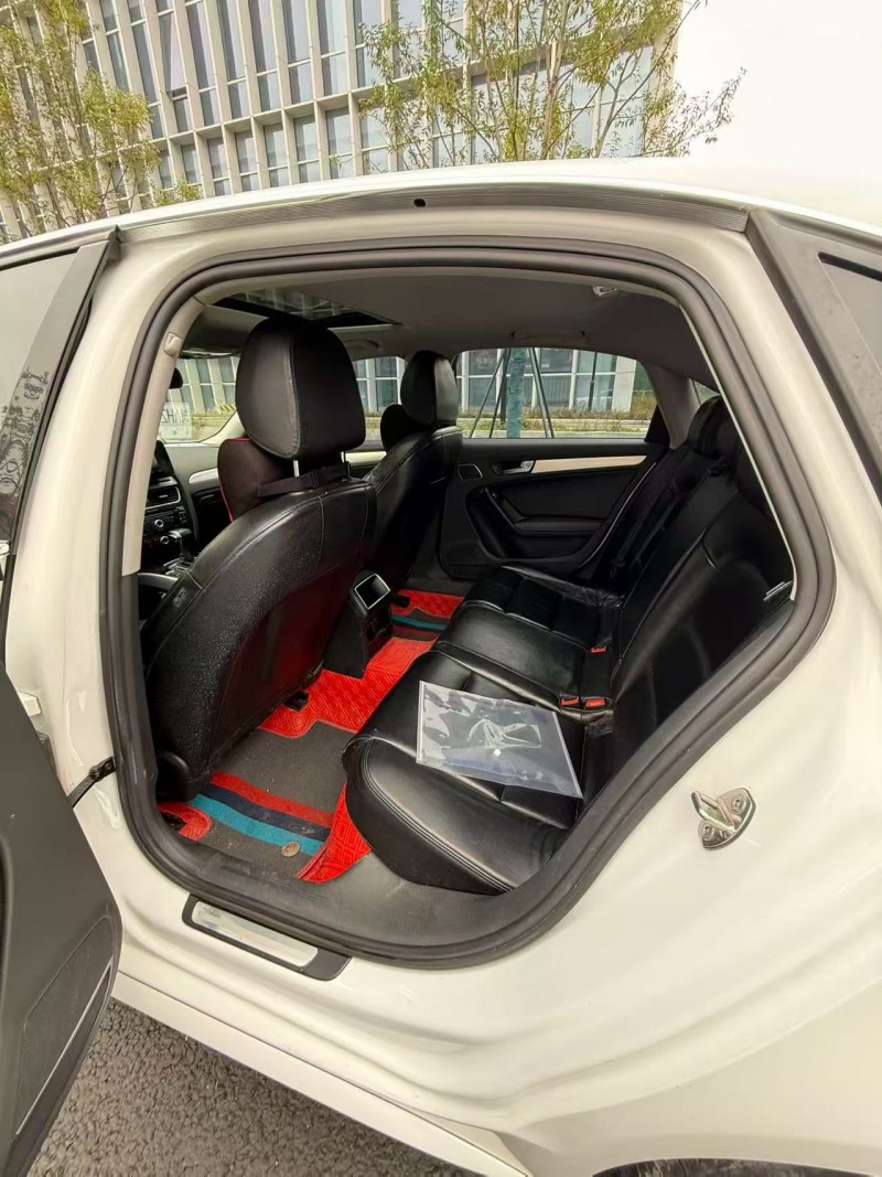 成都14年奥迪A4L9