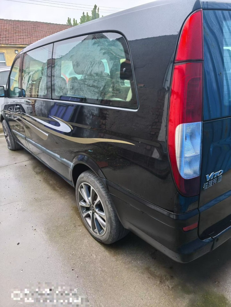 潍坊14年奔驰威霆8