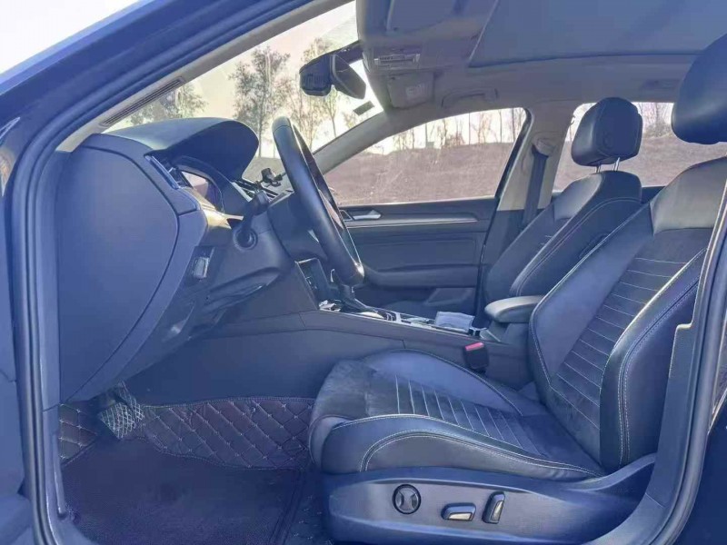 济宁20年大众迈腾4