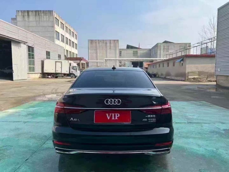 济宁19年奥迪A6L9