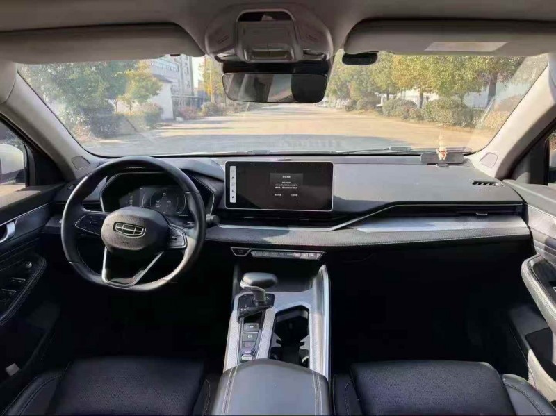 連云港22年吉利星瑞5