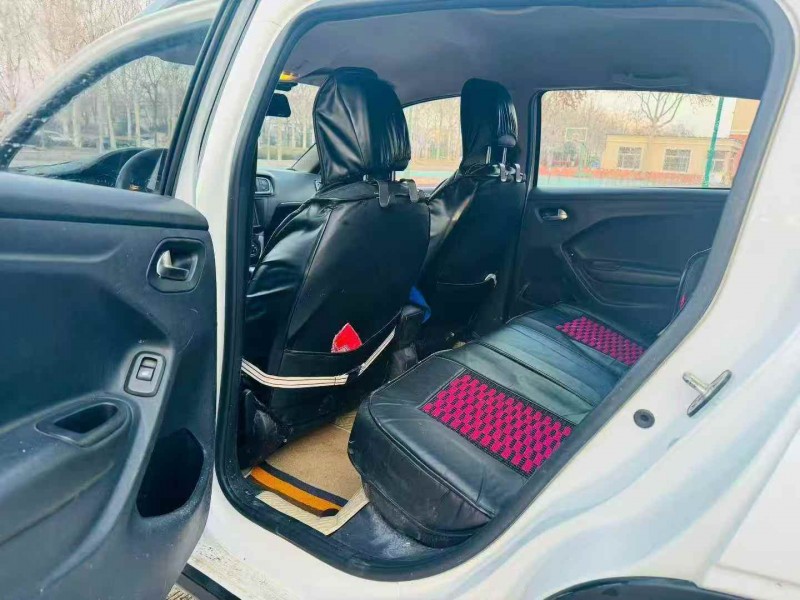 济宁18年雪铁龙C34