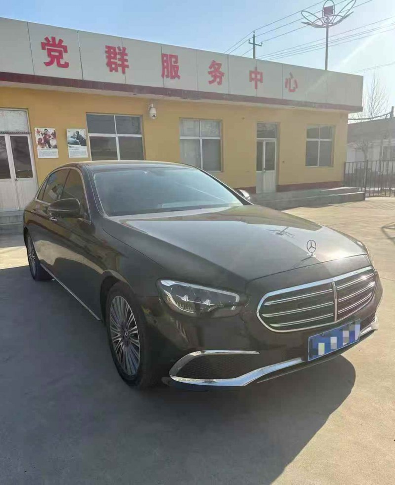 济宁21年奔驰E3