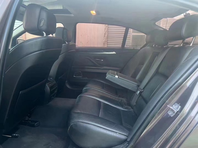 临沂13年宝马5系4