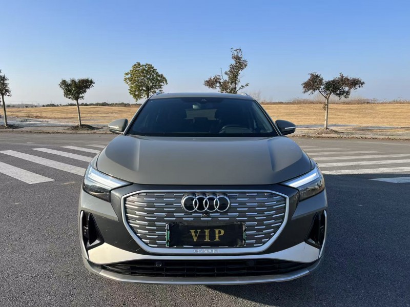 盐城25年奥迪Q41