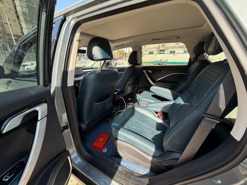 阜阳23年吉利嘉际5