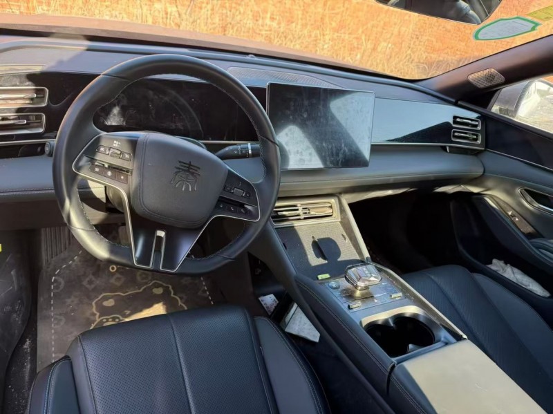 石家庄24年比亚迪秦5