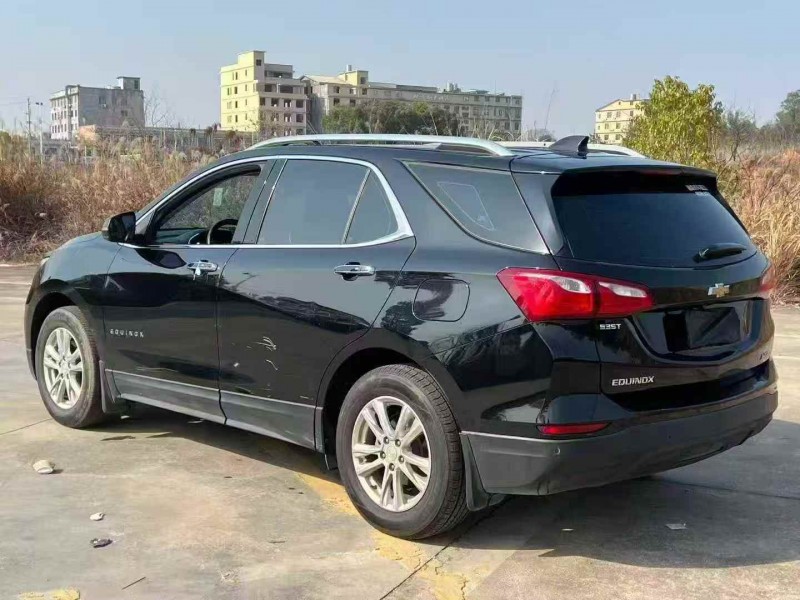 常德20年雪佛兰探界者5