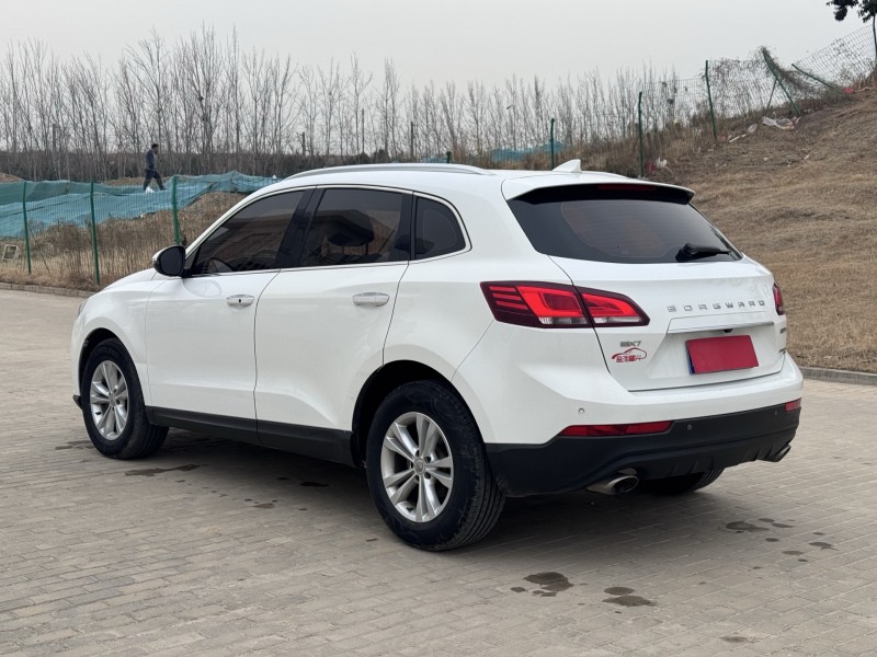 郑州17年宝沃BX74