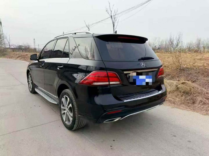 张家口17年奔驰GLE6