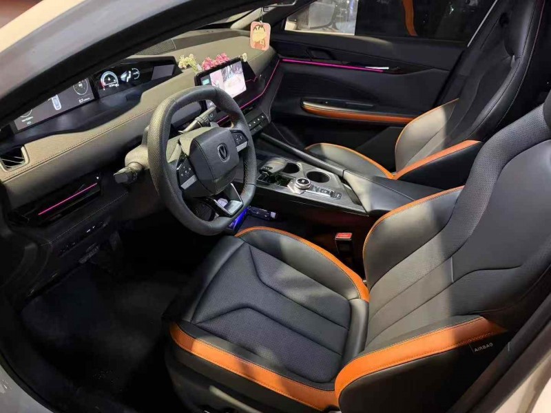 广州25年长安汽车UNI4