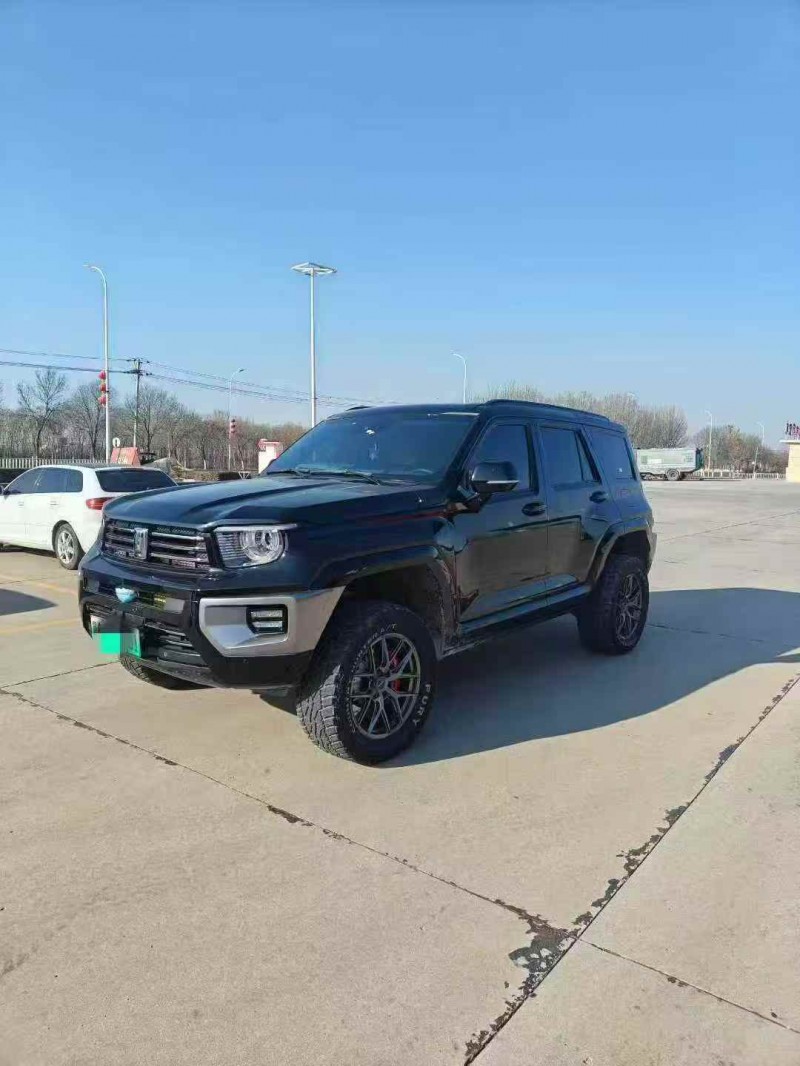 承德24年长城汽车坦克3