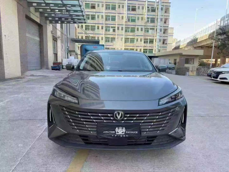 广州25年长安汽车逸动1