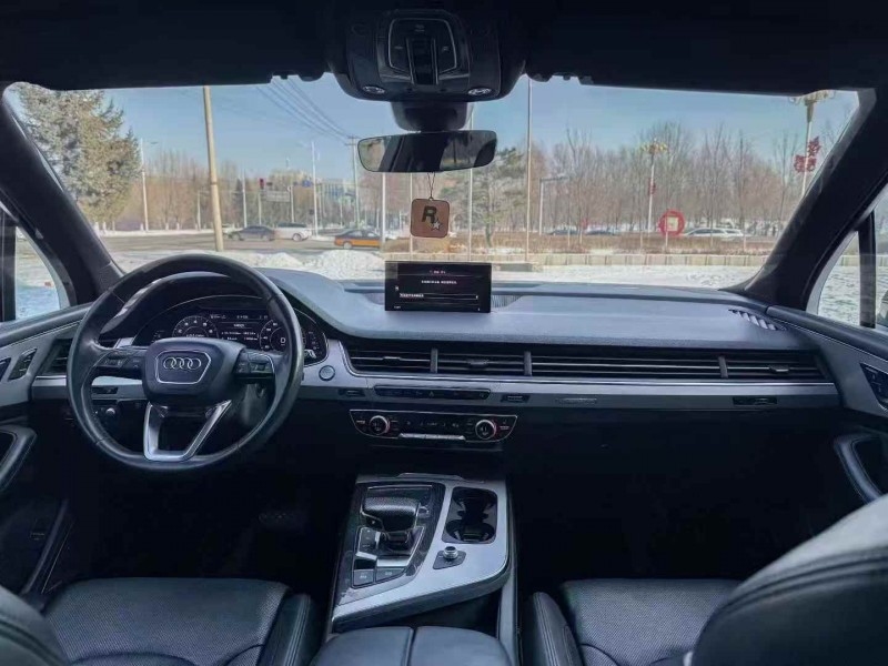 吉林18年奥迪Q74