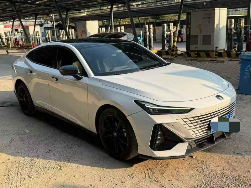 广州22年长安汽车UNI4