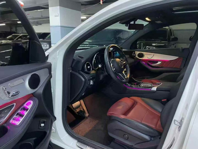 广州21年奔驰GLC4