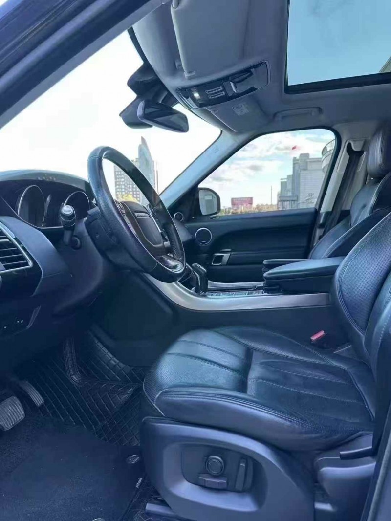 吉林16年路虎揽胜运动7