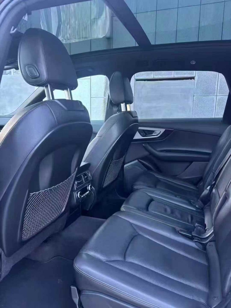 吉林16年奥迪Q76