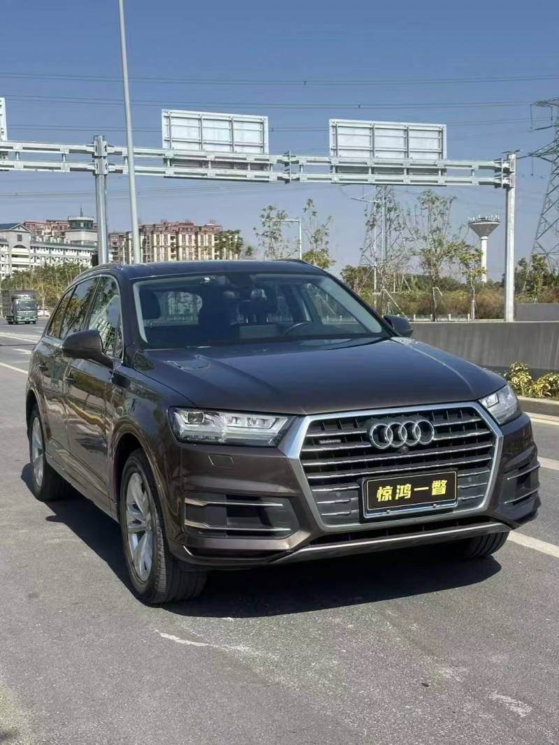 广州18年奥迪Q72