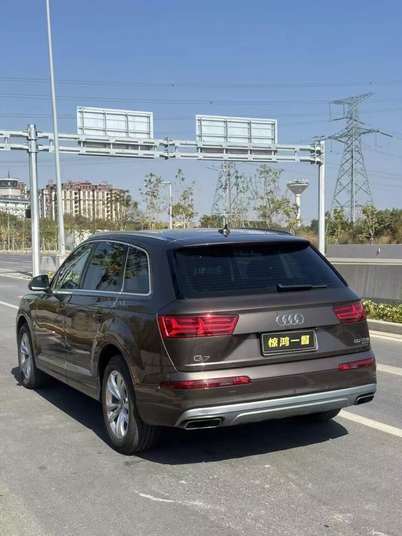 广州18年奥迪Q74