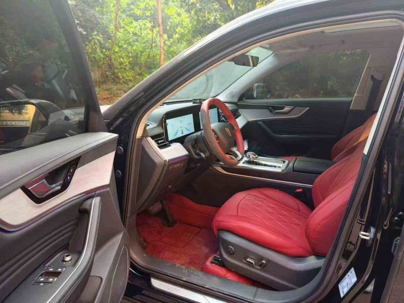 重慶25年紅旗HS53