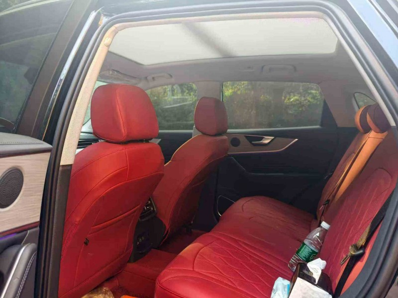 重慶25年紅旗HS54