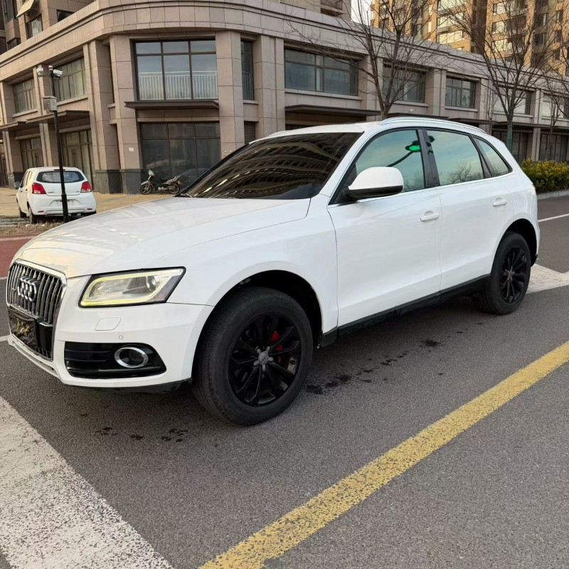 日照14年奥迪Q55