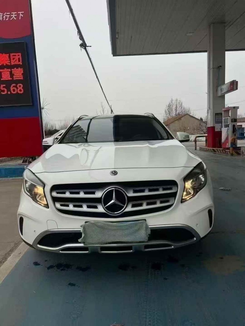 烟台19年奔驰GLA1