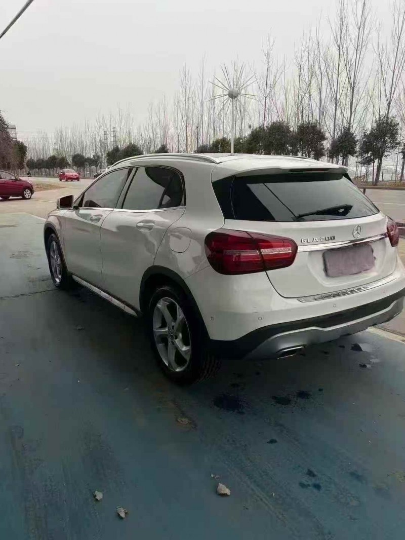 烟台19年奔驰GLA7