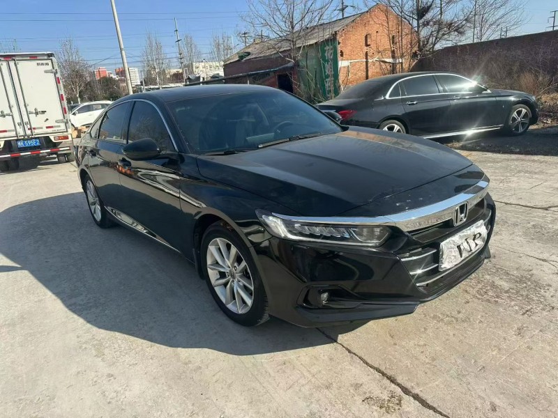 焦作23年本田雅阁2