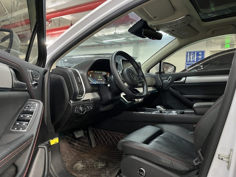 深圳19年比亚迪宋4