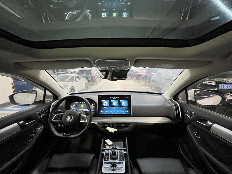 深圳19年比亚迪宋5