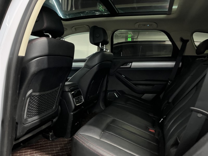 深圳19年比亚迪宋6