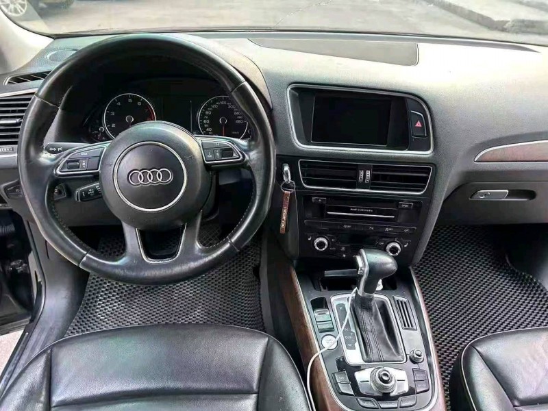 深圳13年奥迪Q55