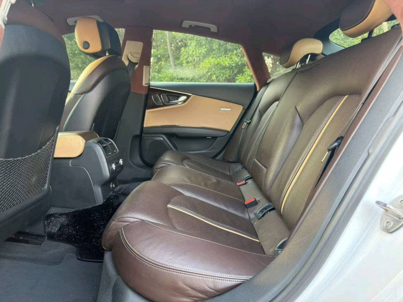 广州14年奥迪A7L8