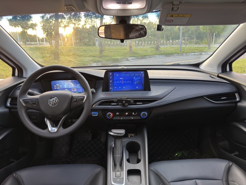 盐城24年别克微蓝8