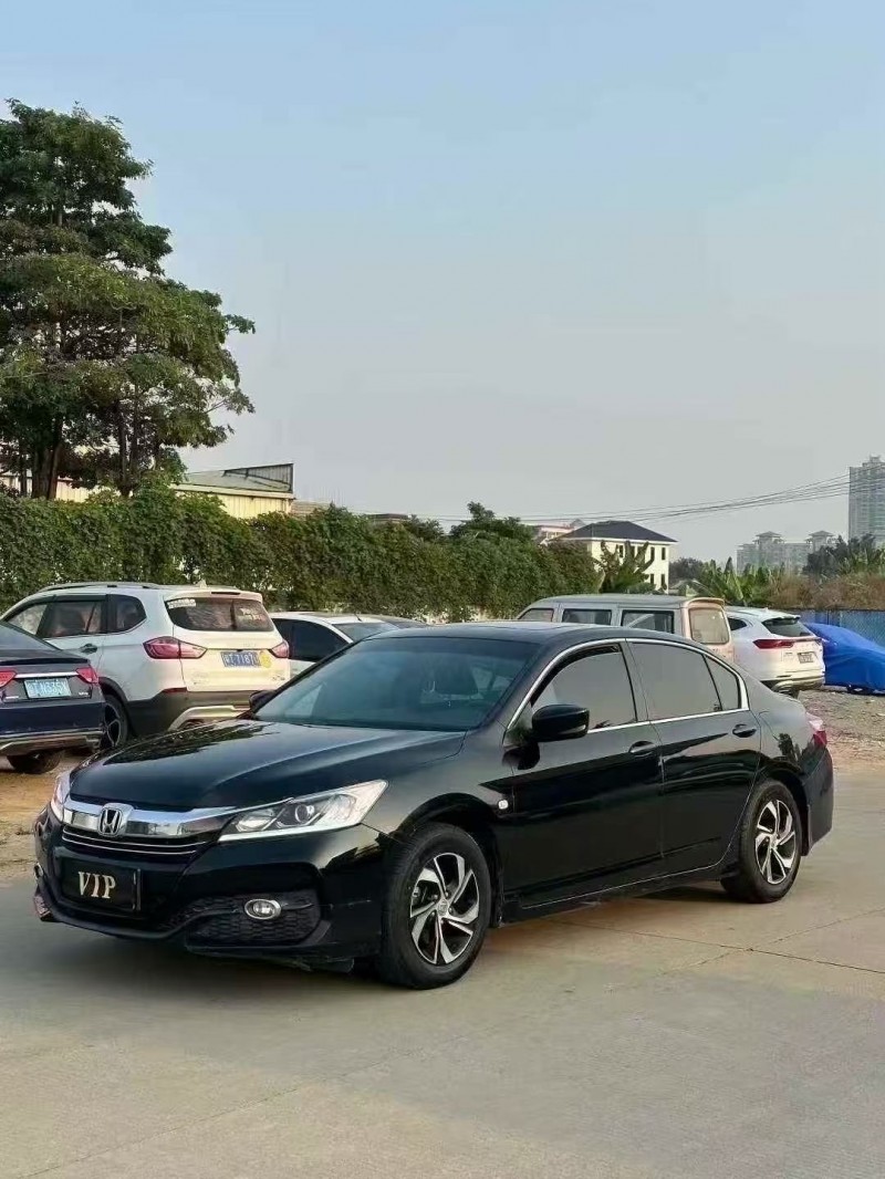 中山18年本田雅阁6