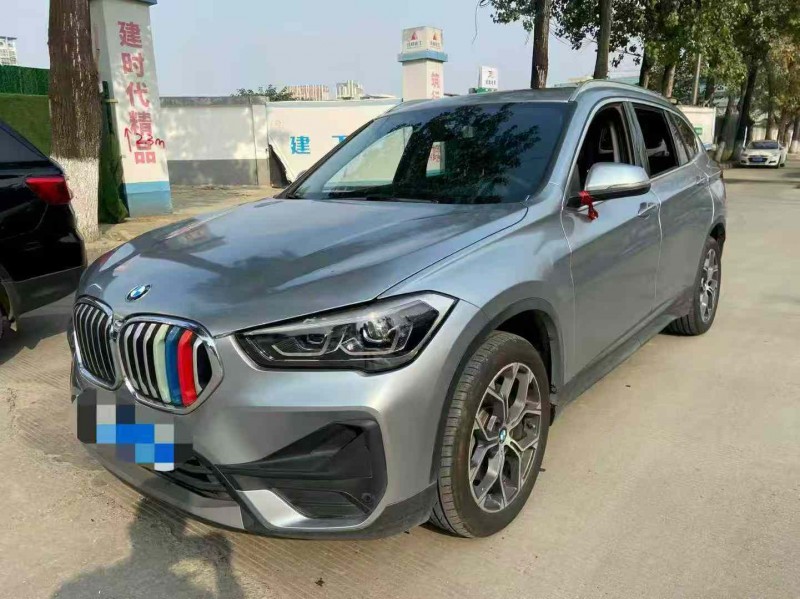 成都22年宝马X13