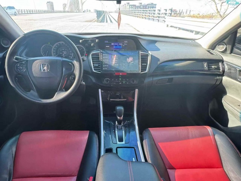 营口17年本田雅阁5